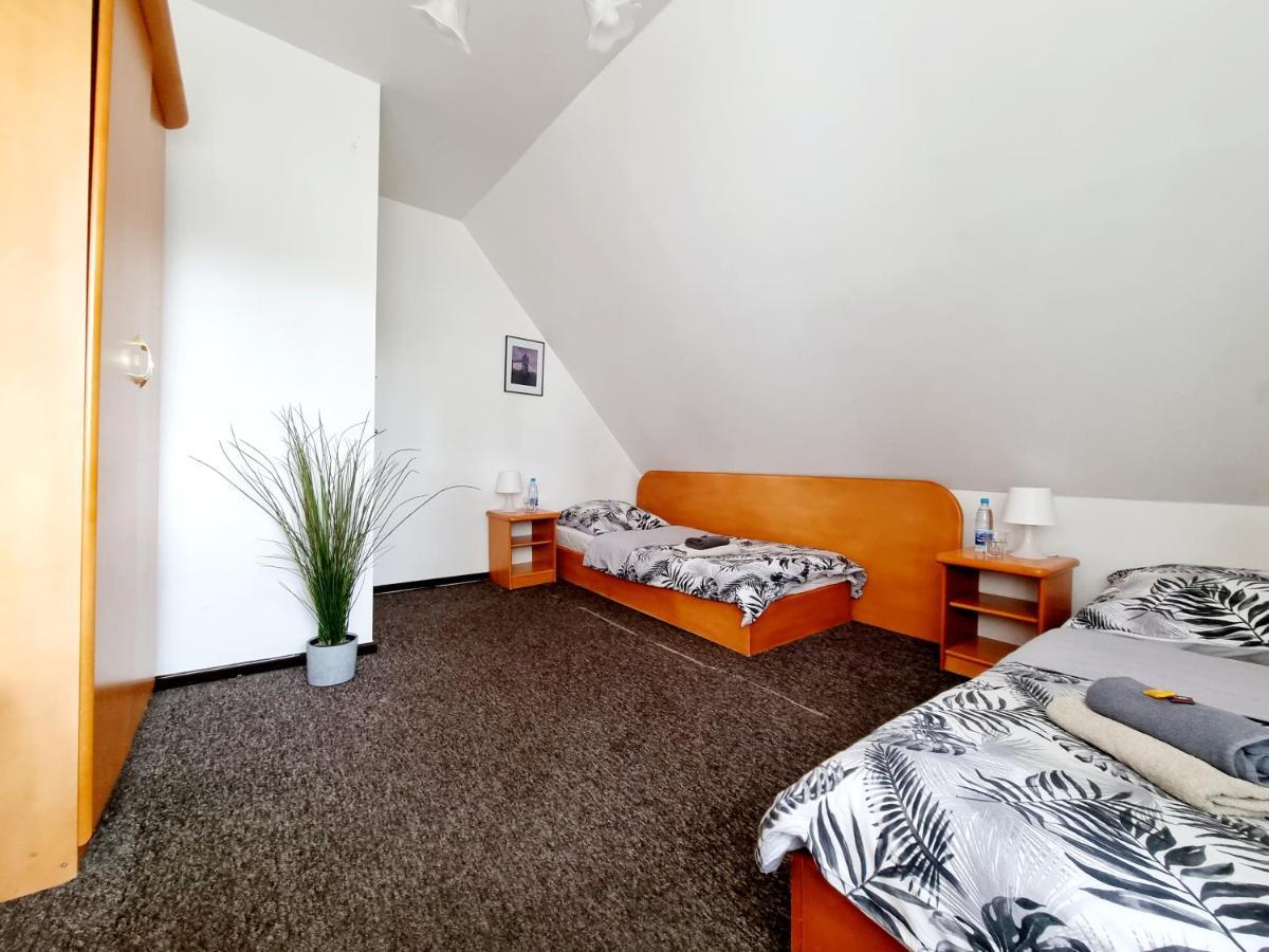 Hostel Primax Poznan Ngoại thất bức ảnh
