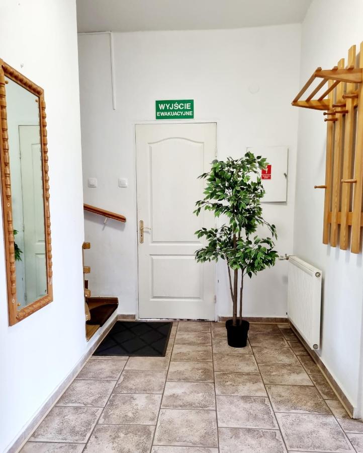 Hostel Primax Poznan Ngoại thất bức ảnh