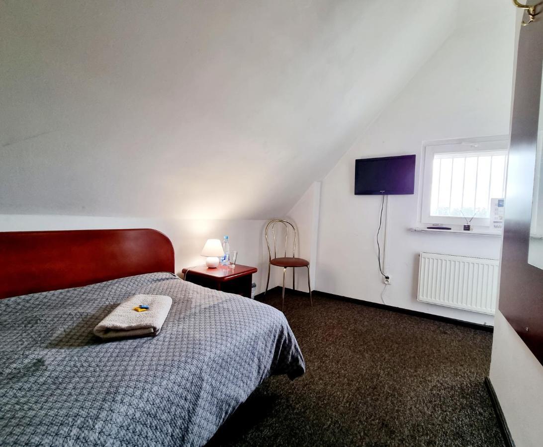 Hostel Primax Poznan Ngoại thất bức ảnh